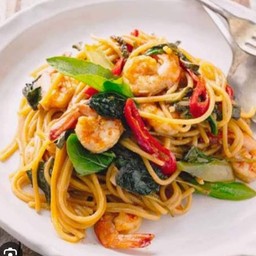 สปาเกตตี้ผัดขี้เมา