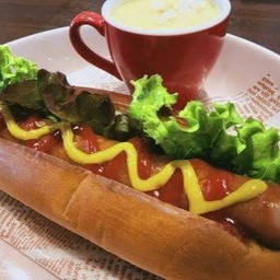 ขนมปังฮอทดอก ไส้กรอก