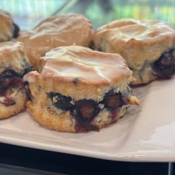 BLUEBERRY SCONE