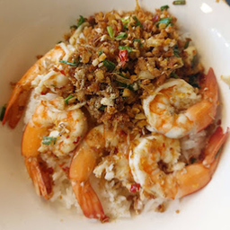 ข้าวกุ้งคั่วพริกเกลือ