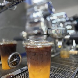 Iced Orange Americano อเมริกาโนน้ำส้ม