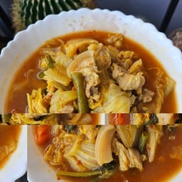 รองตองกระเพราถาด