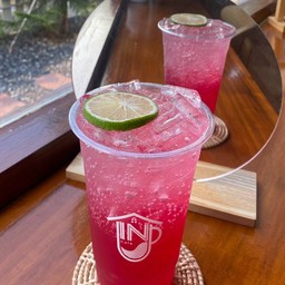 แดงมะนาวโซดา