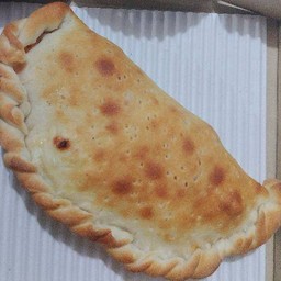 ข้าวโพดอบขีสในพัฟพิซซ่าไส้ทะลัก