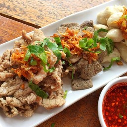 หมูลวกจิ้ม