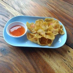 เกี้ยวหมูทอด