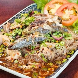 ยำขนมจีนเส้นสด