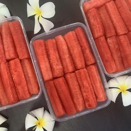 แตงโมปอกพร้อมทานพอดีคำ 1 กล่อง