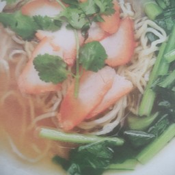 ก๋วยเตี๋ยวหมูแดง