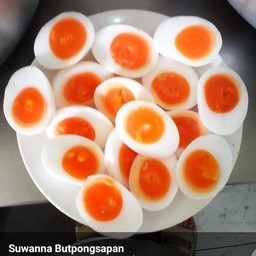 ไข่ยางมะตูม