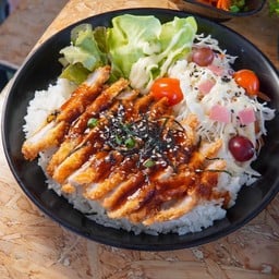 ข้าวหมูทงคัตสึ - ฟรีมิโซะซุป