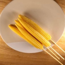 ข้าวโพดอ่อน