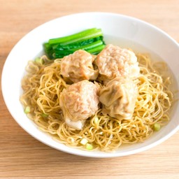 บะหมี่เกี๊ยวกุ้งต้นตำรับ