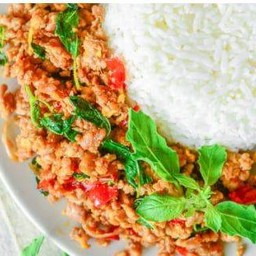 ข้าวราดกระเพราหมูสับ