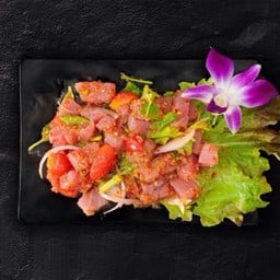 ยำ (Splcy  Salad)