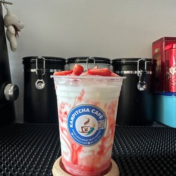 นมสดสตรอเบอรี่ Strawberry Fresh Milk