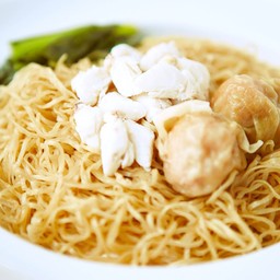 บะหมี่เกี๊ยวเนื้อปูทะเล