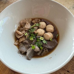 หมูลวก