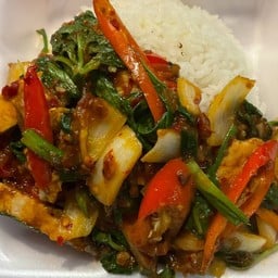 ผัดพริกเผาราดข้าว