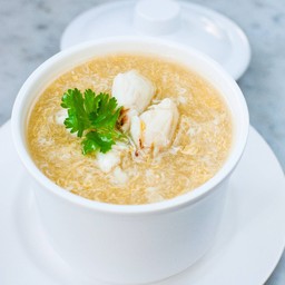 ซุปไข่เนื้อปูฮ่องกง