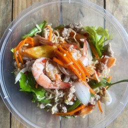 ยำมาม่า