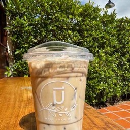 ชานมกุหลาบน้ำผึ้ง