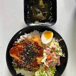 ข้าวปลาดอลลี่ทงคัตสึ - ฟรีมิโซะซุป