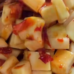 ตำเส้นตัด ไทยใส่ปู