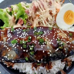 ข้าวหน้าปลาซาบะย่าง - ฟรีมิโซะซุป