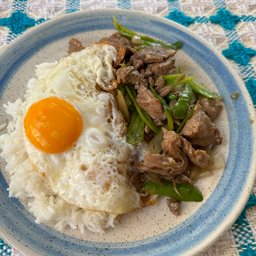 ข้าวผัดพริกสด