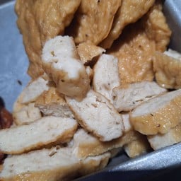 ข้าวเหนียวหมูยอ