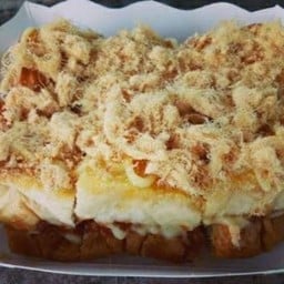 ปังปิ้งพริกเผาหมูหยอง 1 แผ่น