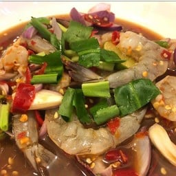 ตำกุ้งสด