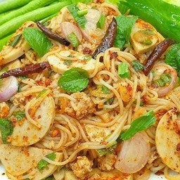 ลาบขนมจีน