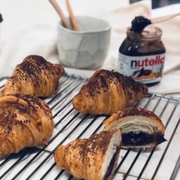 Nutella Croissant