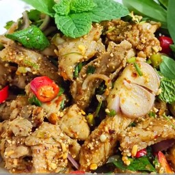 ก้อยหมูคั่วสุก