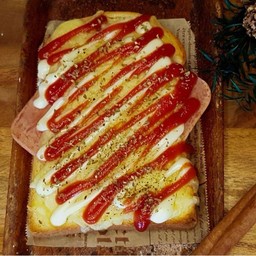 ขนมปังแฮมชีส