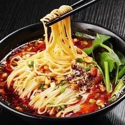 ก๋วยเตี๋ยวหม่าล่าหมูสับ