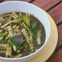 แกงเปรอะยอดมะพร้าวอ่อน