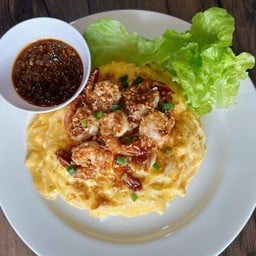 ข้าวไข่ข้นกุ้งผัดซอสกระเทียมพริกไทย - ฟรีมิโซะซุป