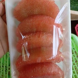 ร้านผลไม้  น้องบาย