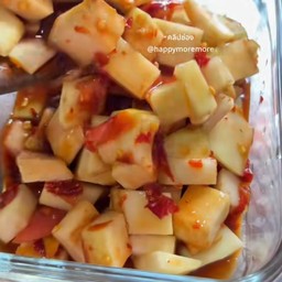 ตำเส้นตัดปลาร้า หมูยอ กุ้งสด