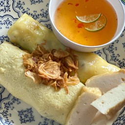 ปากหม้อไข่ม้วน