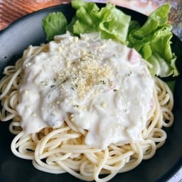 สปาเกตตี้ครีมซอสเห็ด