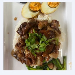 ข้าวขาหมู+ไข่พะโล้
