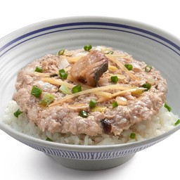 ข้าวหน้าหมูสับนึ่งปลาเค็ม