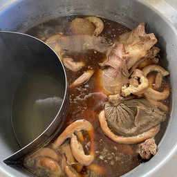 เกาเหลาเนื้อรวม