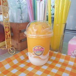โยเกิร์ตปั่นผลไม้สด lovely