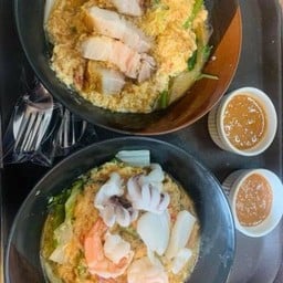 สุกี้หมูกรอบ