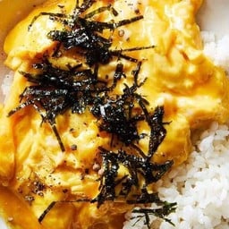 ข้าวไข่ข้นสาหร่าย